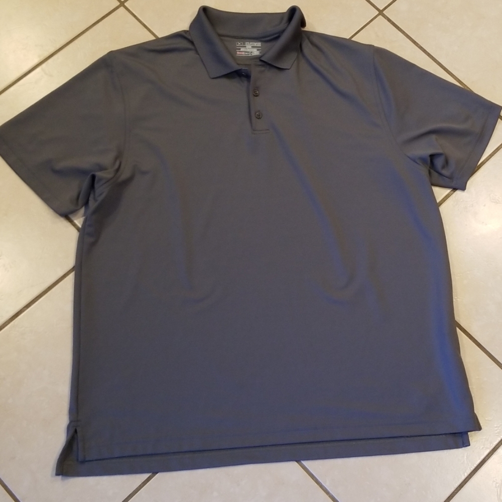 Men's under armour polo